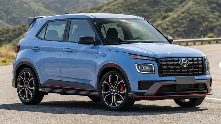 Hyundai Venue ने सुरक्षा में गाड़े झंडे! गाड़ी की मजबूती ने उड़ाए सबके होश, क्रैश टेस्ट में मिले इतने स्टार