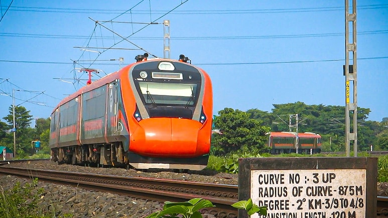 Vande Bharat Timings Revised: New Schedule For Bengaluru, Hyderabad Trains From March 15