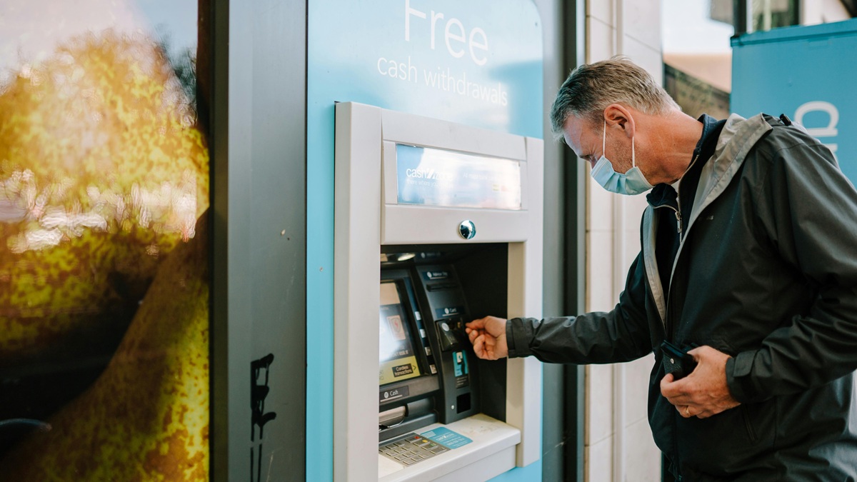 ATM कार्ड भूल गए हैं घर, UPI के जरिए ऐसे निकाले नकद पैसा