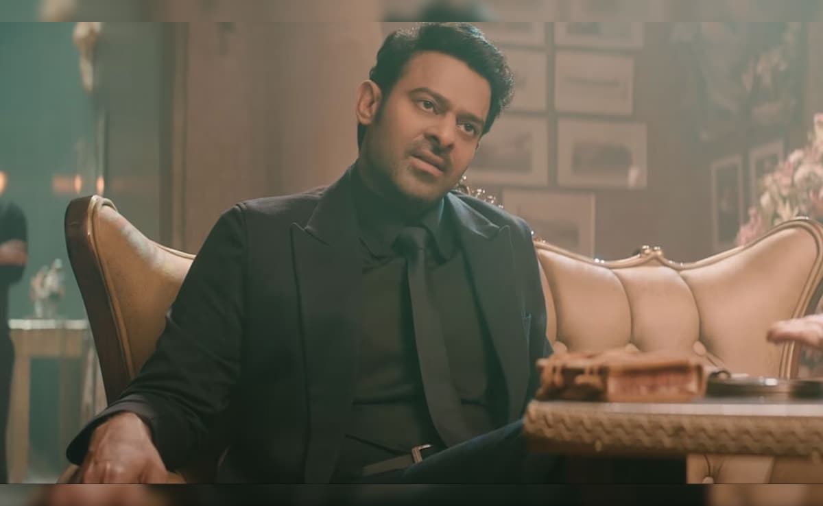 11 मार्च को रिलीज हुई थी प्रभास के करियर की सबसे बड़ी फ्लॉप, प्रेम कहानी के चक्कर में डूबा करोड़ों, साख पर भी लगा बट्टा