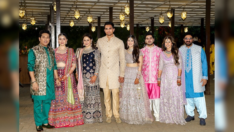Inside Arjun Tendulkar-Saaniya Chandhok's Mehendi Ceremony &mdash; Guest List, Menu And Wedding Details