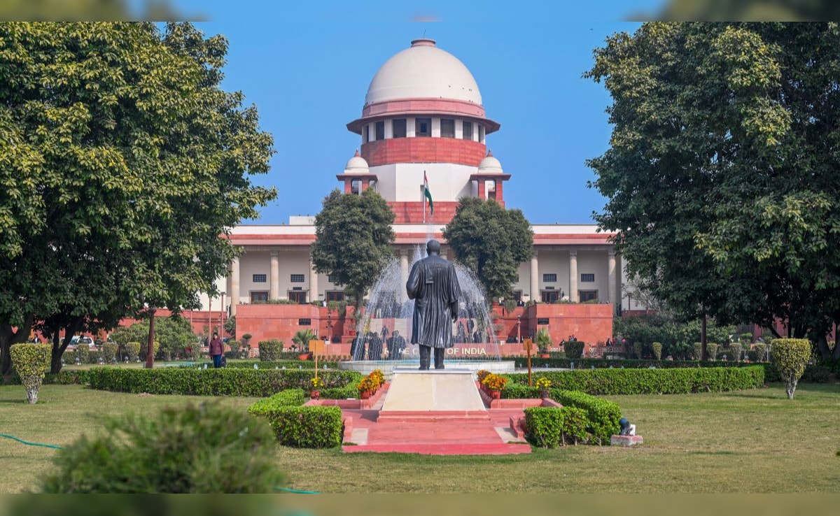 CGPSC 2021 Row: सुप्रीम कोर्ट ने राज्य सरकार की SLP ठुकराई, चयनित अभ्यर्थियों की जॉइनिंग का रास्ता साफ