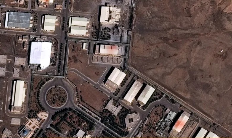 नतांज न्यूक्लियर साइट पर US-इजरायल ने किया दूसरा बड़ा हमला, क्या खत्म हो गई ईरान की परमाणु क्षमता?