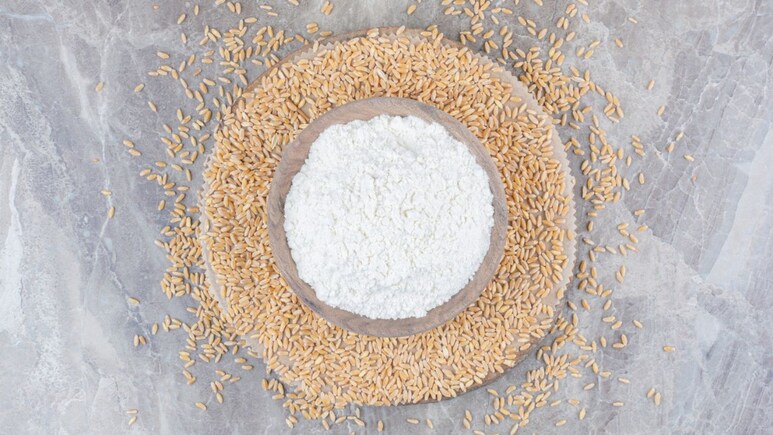 गेहूं, ज्&zwj;वार, मक्&zwj;का या बाजरे का आटा? जानें कौन है ज्&zwj;यादा पौष्टिक,और खरीदें इन्&zwj;हें कम दाम में