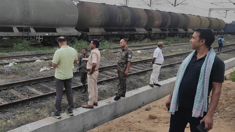 बोकारो: ट्रेन की छत पर बच्चों को रील बनाना पड़ा भारी, करंट की चपेट में आने से 1 की मौत दूसरा घायल