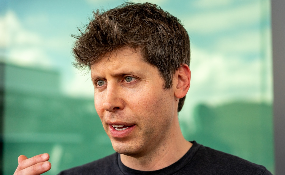 Attempted Murder Charge On Man Who Threw Molotov Cocktail At Sam Altman Home