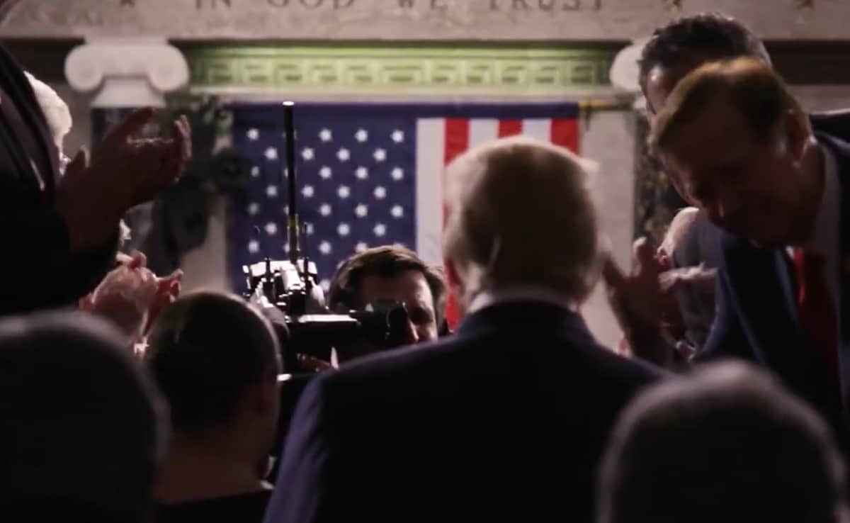 ताजा सर्वे में करीब 59% अमेरिकी इस युद्ध के खिलाफ हैं