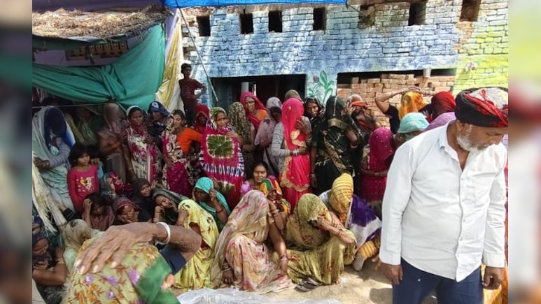 एक साथ 10 शव पहुंचे गांव, सबकी आंखें हुई नम; नवरात्रि के अंतिम दिन सड़क हादसे में हुई थी मौत&nbsp;