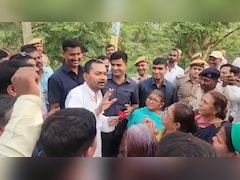 अब शादी कीजिए...गांव के लोगों के बीच पहुंचने पर निशांत से महिलाओं की अपील