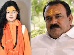 ढोंगी बाबा की शिकार महिलाओं को ही दोष देने लगी ममता कुलकर्णी, कहा - जब वो छू रहा था तो बुद्धि कहां चली गई थी