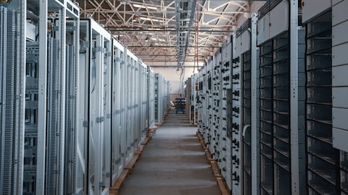 AI Data Centres Raise Local Temperatures By 2 Degrees Celsius, Impacting 34 Crore People: Study