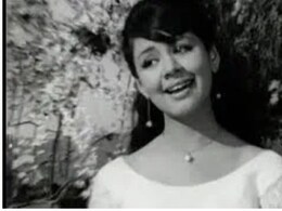 200 फिल्मों में काम करने वाली एक्ट्रेस,&nbsp;राजेश-धर्मेंद्र की बनी हीरोइन, सलमान, शाहरुख और काजोल की बनी मां, हर किरदार में जीता फैंस का दिल&nbsp;