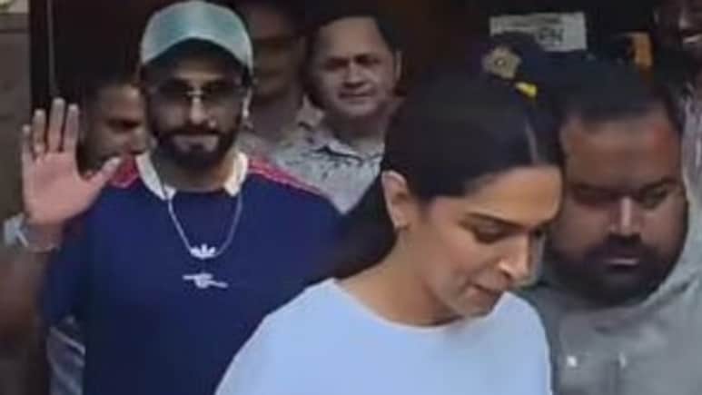 धुरंधर 2 की धमाकेदार सक्सेस के बीच दीपिका पादुकोण के साथ बाहर निकले रणवीर सिंह, बेकाबू भीड़ चिल्लाने लगी 'बब्बर शेर'