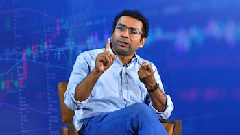 Market Playbook: Saurabh Mukherjea Favours Quality Blue-Chips, Pharma, Textiles