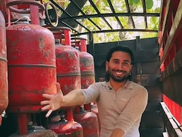 LPG Cylinder: एक सेल्फी की कीमत तुम क्या जानो रमेश बाबू, कभी पैसे लेने वाले ऑरी आज सेल्फी के बदले ले रहे सिलेंडर!