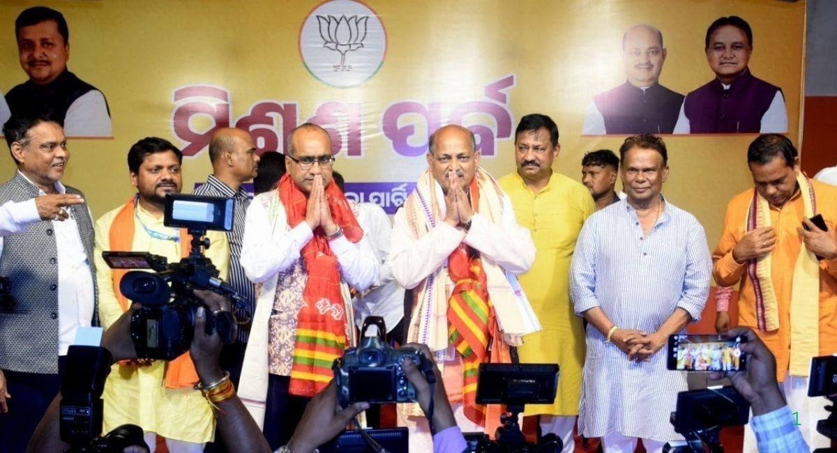 ओडिशा में निर्दलीय दिलीप रे भी जीते 