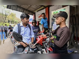 ईरान जंग के बीच तेल संकट से जूझ रहे बांग्लादेश के लिए भारत बना &lsquo;संकटमोचक&rsquo;, डीजल की बड़ी खेप भेजी