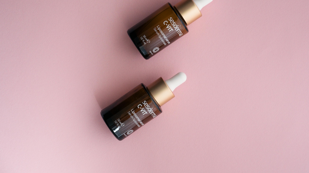 5 Best Vitamin C Serums For Beginners To Add To Their Routine