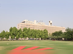 QS World University Rankings 2026: भारत के चार IIT और जेएनयू दुनिया के टॉप-50 संस्थानों में शामिल, देखें लिस्ट