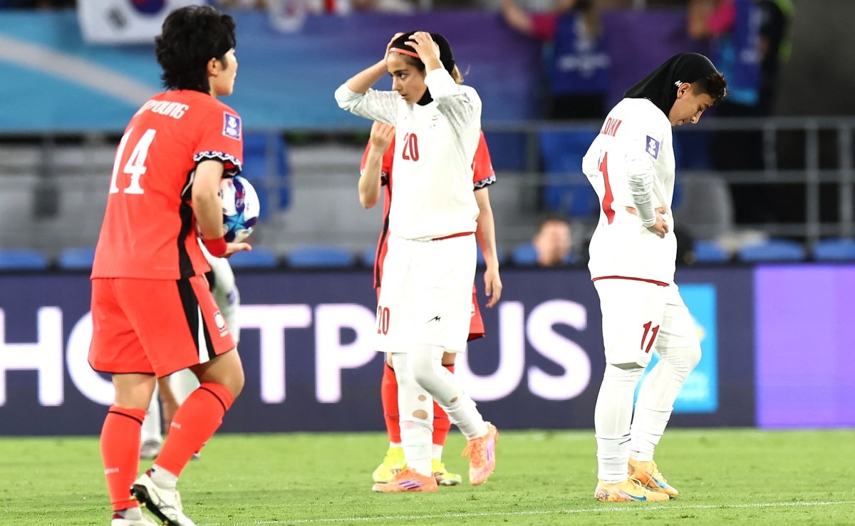 Iran Player Sara Didar Holds Back Tears Responding To A War-Related Question At Womens Asian Cup