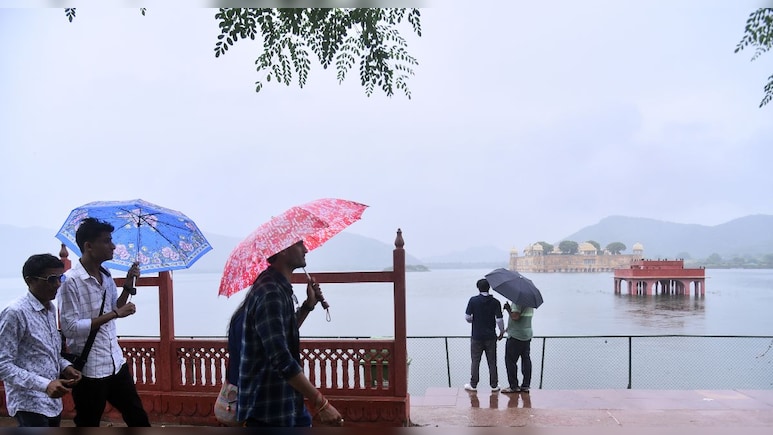 Rajasthan Weather Update: राजस्&zwj;थान में कल से फ&zwj;िर शुरू होगा बार&zwj;िश का दौर, जानें अगले चार दि&zwj;न के मौसम का हाल