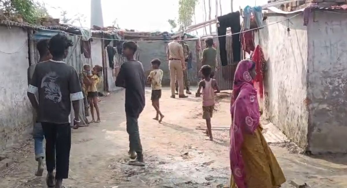 भट्ठा मालिक ने रात में मजदूर की पत्&zwj;नी और बेटी को कमरे में बुलाया, नहीं भेजा तो मार दी गोली&nbsp;