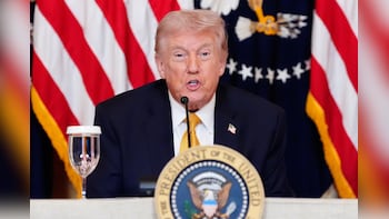 Will Jerome Powell Cut Interest Rates? Trump Again Targets Fed Chair, Praises Kevin Warsh