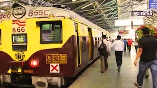 बिना टिकट यात्रियों से पश्चिम मध्य रेलवे ने वसूले 36 करोड़ रु. जुर्माना, सिर्फ फरवरी में पकड़ाए 49,674 पैसेंजर