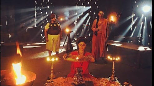 10 हजार किताबें, 144 सेट, 500 कलाकार और 15 इतिहासकारों की मदद से बना था दूरदर्शन का यह शो, पंडित जवाहरलाल नेहरू से है कनेक्शन