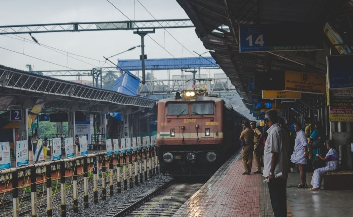 कैसे बन सकते हैं भारतीय रेलवे में ड्राइवर, कितनी होती है सैलरी, मिलती हैं ये सुविधाएं