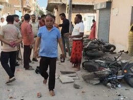 सतना में भिड़े दो पक्ष, मारपीट के बाद घर पर पथराव, गाड़ियों में तोड़फोड़; BJP पार्षद समेत 10 पर केस&nbsp;