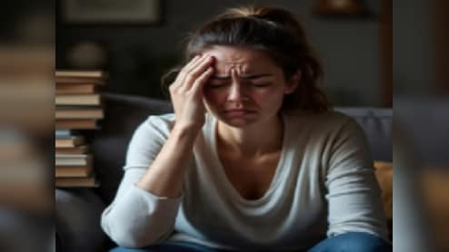 बार-बार होने वाला सिर दर्द है खराब पाचन का कारण, जानें खान-पान से इसका कनेक्शन