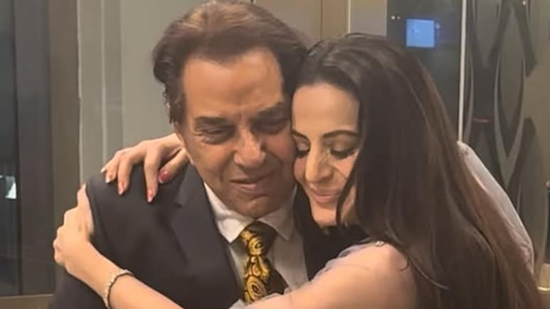 Ameesha Patel Reveals How Dharmendra Treated Her As Part Of The Family: "He Regarded Me As Ameesha Deol"