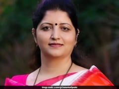 रूपाली चाकणकर ने एनसीपी महिला विंग के अध्यक्ष पद से भी दिया इस्तीफा, अशोक खरात मामले में हैं घिरी