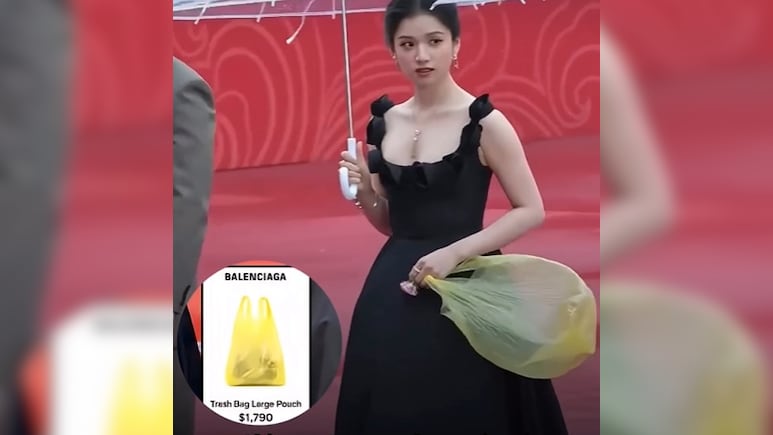 इंटरनेशनल फिल्म फेस्टिवल में प्लास्टिक की पन्नी लेकर पहुंचीं मशहूर चीनी एक्ट्रेस, इंटरनेट पर वायरल, लोगों ने किए मजेदार कमेंट्स
