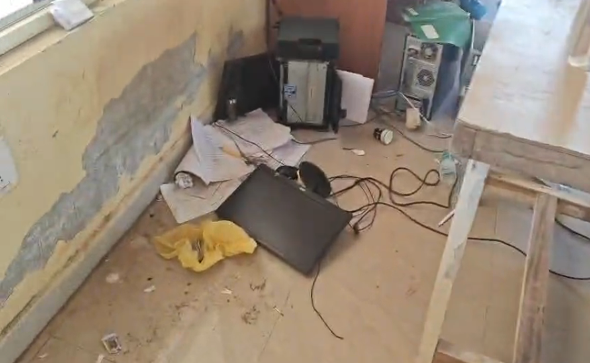 सरकारी दफ्तर भी नहीं सुरक्षित; शिवपुरी के लोक सेवा केंद्र में चोरी, गार्ड था ऑन ड्यूटी