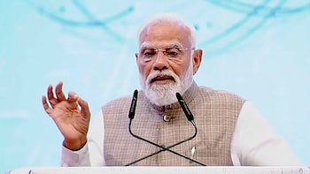 LPG Shortage: PM Modi Says Some People Trying To Create Panic, Urges State Govts To Enhance Monitoring