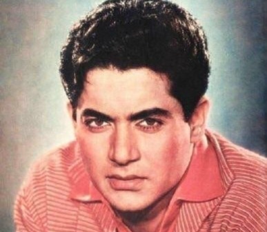 42 की एक्ट्रेस को दिल दे बैठा था ये सुपरस्टार,  4 बच्चों से मांगी थी शादी की इजाजत, कहा-  मुझे पता है कि तुम उनसे उतना प्यार नहीं कर सकते