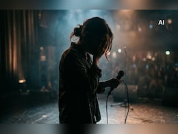 मुंबई में फीमेल सिंगर से 2 करोड़ की ठगी! कई बार किया यौन शोषण, बिल्डर के खिलाफ FIR दर्ज