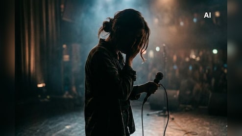 मुंबई में फीमेल सिंगर से 2 करोड़ की ठगी! कई बार किया यौन शोषण, बिल्डर के खिलाफ FIR दर्ज