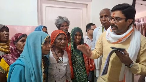 बारां में आदिवासी परिवारों की 270 बीघा भूमि पर कब्जे का आरोप, मंत्री से लगाई न्याय की गुहार