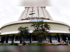 अब प्रदूषण फैलाना पड़ेगा महंगा! महाराष्ट्र में पर्यावरण टैक्स दोगुना, नए और ई-वाहनों को मिलेगा फायदा