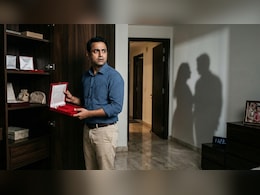 साला समझकर जिसे घर में दी पनाह, वो शख्&zwj;स निकला पत्नी का पहला पति, वकील को म&zwj;िला लाइफ का सबसे बड़ा धोखा