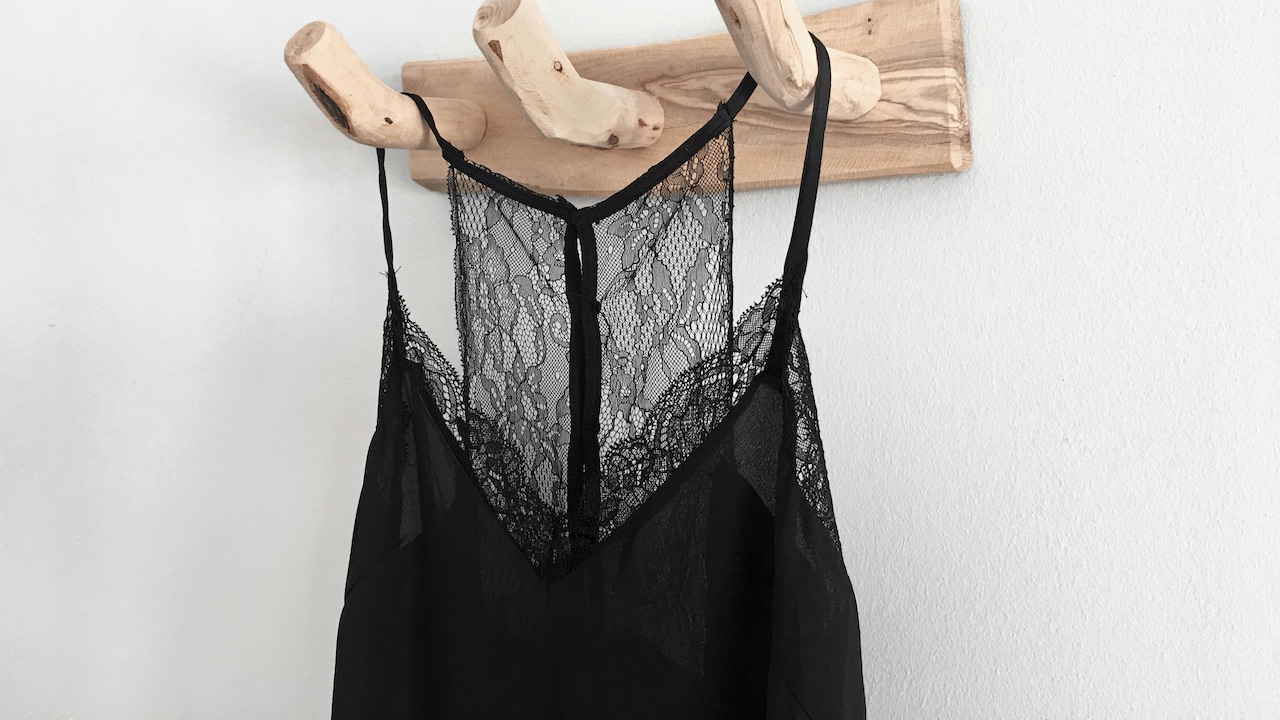 Best Lace Bralettes with Delicate Design for Casual Comfort (Stylish & Comfortable Picks) Under Rs 500