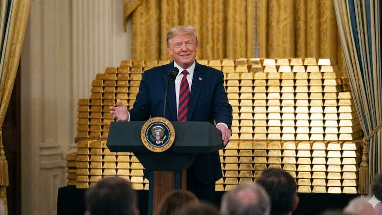 Gold Investment Strategy: ट्रंप के बयान से सोने में तेजी कहीं खतरा तो नहीं? 2 एक्&zwj;सपर्ट ने आसानी से समझा दिया