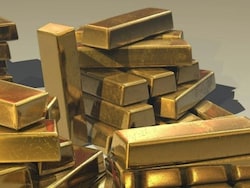 Gold Prices Fall Sharply Amid Global Economic Uncertainty: Check Rates In Your City