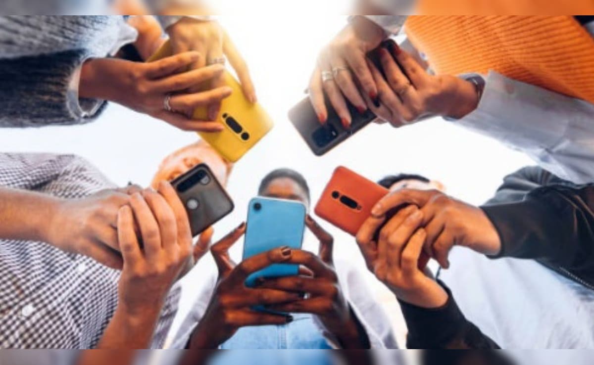 बैन के बावजूद सोशल मीडिया पर एक्टिव हैं बच्चे, मेटा-टिक टॉक पर केस करेगा ऑस्ट्रेलिया