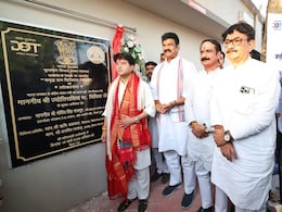 MP में देश का पहला समृद्ध गांव, केंद्रीय मंत्री ज्योतिरादित्य सिंधिया ने समृद्धि केंद्र का किया उद्घाटन