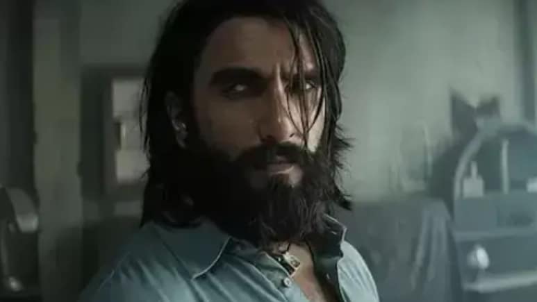 धुरंधर 2 के हल्ले में छूटे धुरंधर के पसीने, ओटीटी पर पछाड़ गई छोटे बजट की फिल्म, बॉर्डर 2 को भी दी पटखनी