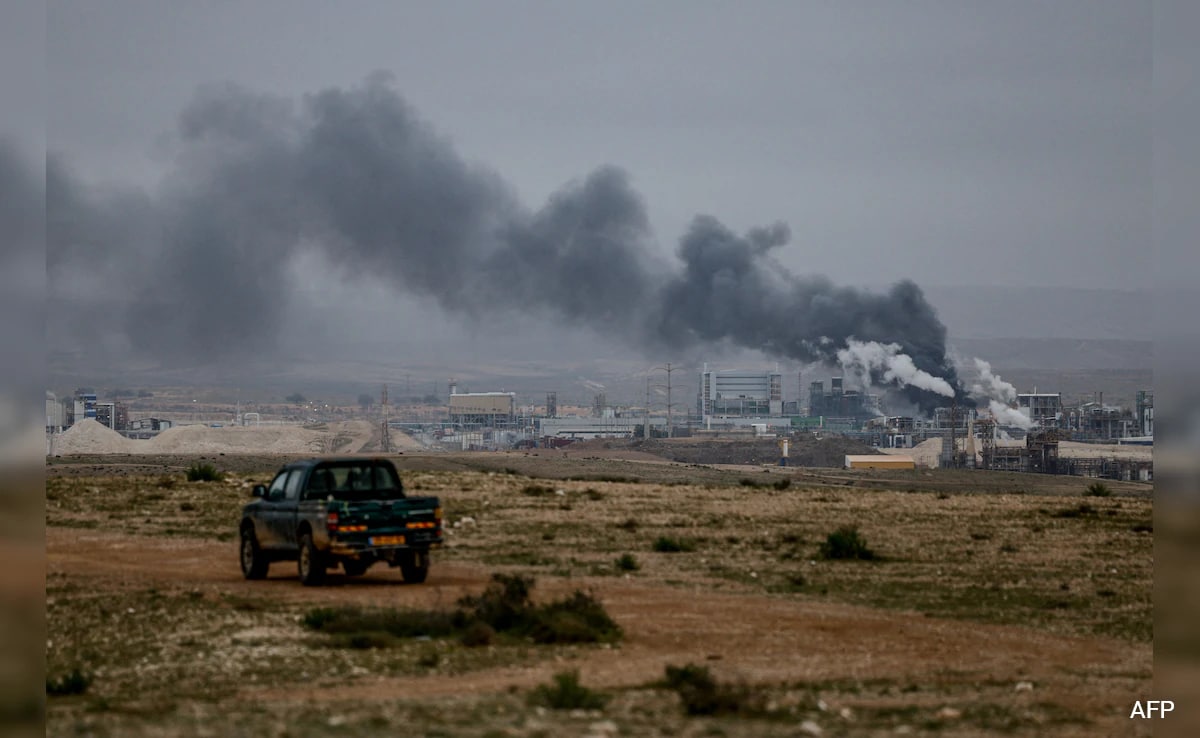 Iran Strikes Spread As US Troop Buildup Spurs Escalation Concern